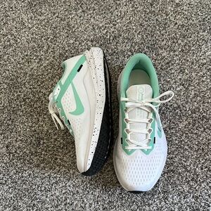 Nike White and Light Green Athletic Shoes